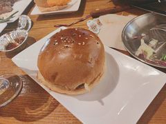 -HUZI虎滋精酿餐吧(京西大悦城店)
