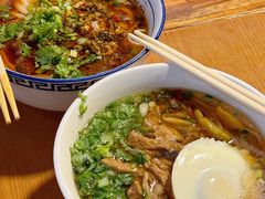 -矮子粉店1985·长沙米粉(湘春路店)
