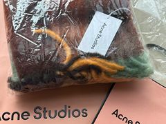 -Acne Studios(芮欧百货店)