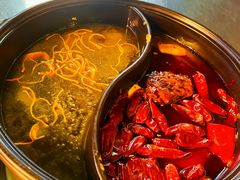 -郑记·古法黑砂锅串串(龙泉店)