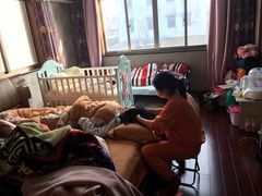 -爱的果实月嫂育婴师(世纪东方店)