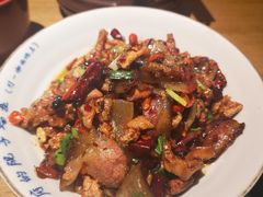 仔姜小炒肉-吃饭皇帝大土家民族菜(正大广场店)