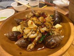 -霄汉牛三鲜湖北砂锅菜(万松园2店)