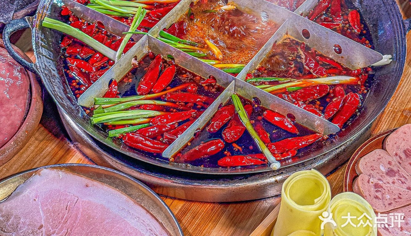 来盘龙一定要吃这家火锅🔥！！！  
