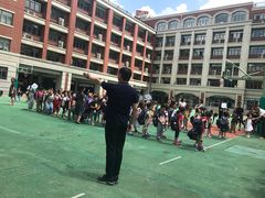 -上海市黄浦区卢湾第一中心小学