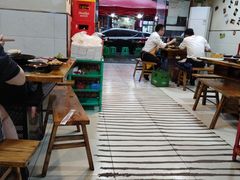 大堂-利姐牧牛匠老火锅(兰花店)