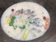 -鲜潭蒸汽石锅鱼(五道口购物中心店)