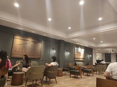 大堂-星巴克臻选(广州沙面店)