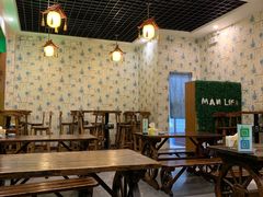 大堂-曼生活·炸小吃糖水