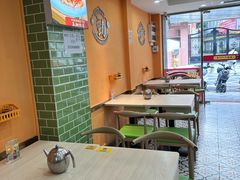 -何煲强·煲仔饭·啫啫煲顺德老字号(上下九店)