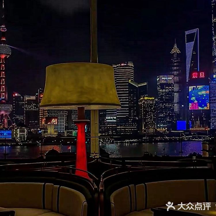 上海拍照|绝美一线江景餐厅！俯瞰浦东！