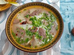 -肇兴特色牛肉粉