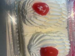 -红宝石·鲜奶小方·海派西点房(长阳店)