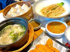 -馋三尺蟹粉小笼(人民广场店)