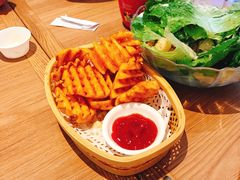 -必胜客(安盛金马店)