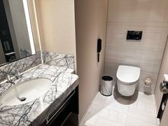 -上海前滩香格里拉大酒店