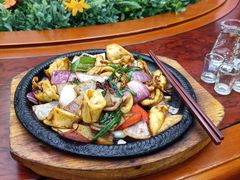 -东馆和天下特色餐饮(工农店)