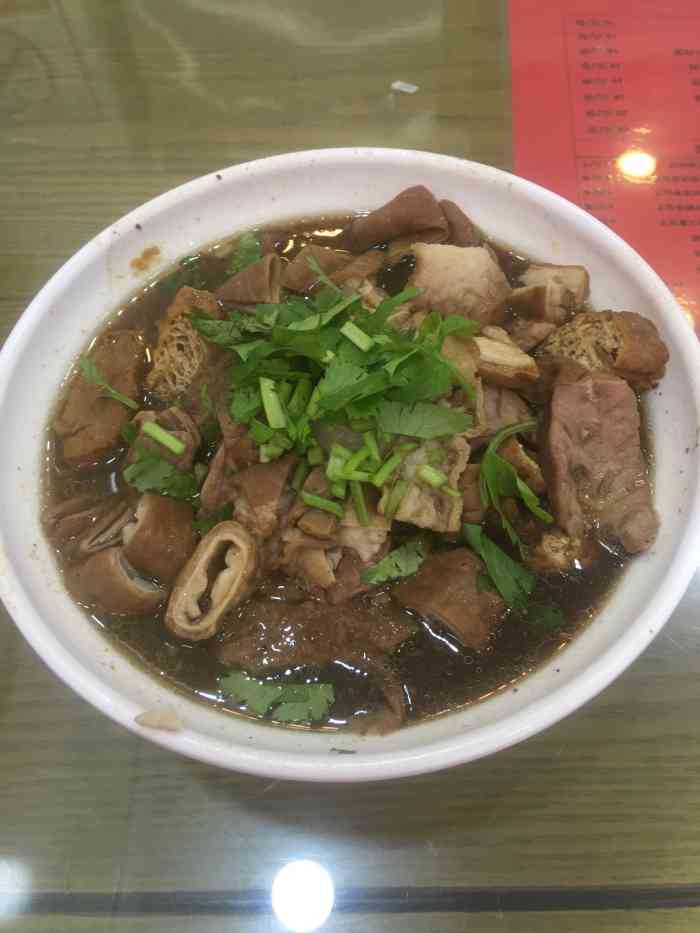 缸瓦市卤煮-"差点忘记它家,对这家店一点印象没有,想吃.