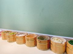 -丽丽三鲜螺蛳粉(田林路店)
