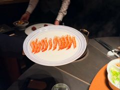 -左庭右院鲜牛肉火锅黑金店(陆家嘴中心店)