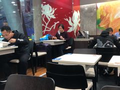 大堂-康师傅私房牛肉面(北京南站店)