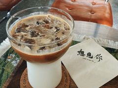 山茶花拿铁-想见你(咖啡·茶饮·甜品·江汉路店)