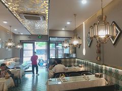 -欧提汗·新疆餐厅·清真(银都路店)