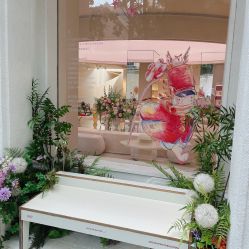 -SALON DE VANHADA