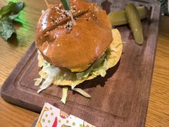 -Famous肥猫墨西哥音乐餐吧(五棵松华熙LIVE店)