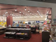 -光海书局(南京东路第一百货店)