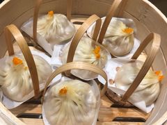 手拆蟹黄小笼包-龍堂蟹黄小笼包(万家丽店)