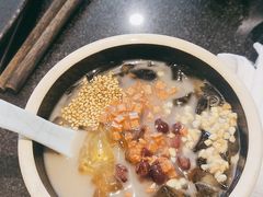 -重庆德庄火锅(体育中心店)