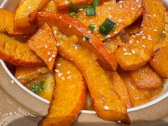 -吕氏疙瘩汤·新派鲁菜(芝罘万达店)