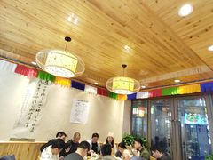 -乡土特色.冷锅鱼.牦牛肉汤锅