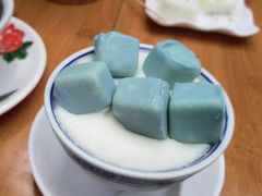 -周大娘牛乳(旧寨古村总店)