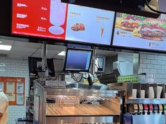 -汉堡王(梅村服务区南店)