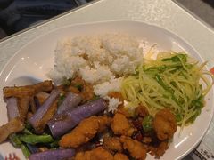 -兴蓉合川湘私房菜巫山烤鱼(人大店)