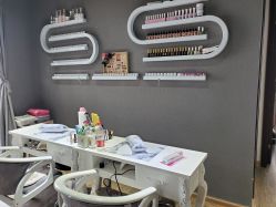 -IDEA·艾蒂尔科技美肤·日式美甲美睫集合店