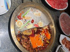 -小天鹅火锅·一线江景洪鼎旗舰店(洪崖洞店)