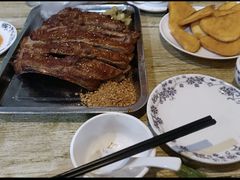 -玫瑰红烤羊排(北新桥三条店)