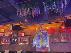 -喜鹊音乐酒馆(西街店)