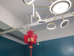 -荒岛实景沉浸密室(江汉路1店)
