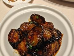 -八府香鸭·啫啫煲(华山路店)