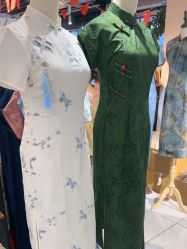 -挽苏旗袍(拙政园店)