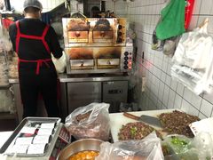 -金诚张妈妈羊汤·驴肉火烧(旧宫佳和园店)