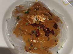 -老码头黑皮肘子锅包肉(赣水路店)