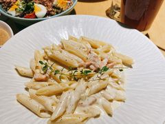 烟熏三文鱼芦笋奶油芝士斜管面-TIAGO HOME KITCHEN(王府中环店)