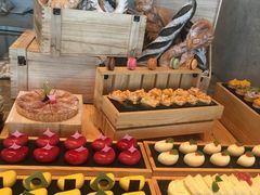 -万达文华酒店·48F云端窗景美食汇自助餐厅