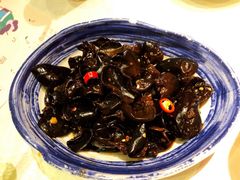 东北小木耳-胡桃里音乐酒馆(白云五号T5 MALL店)
