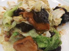 -六和聚传统烤鸭.天津菜(和平店)